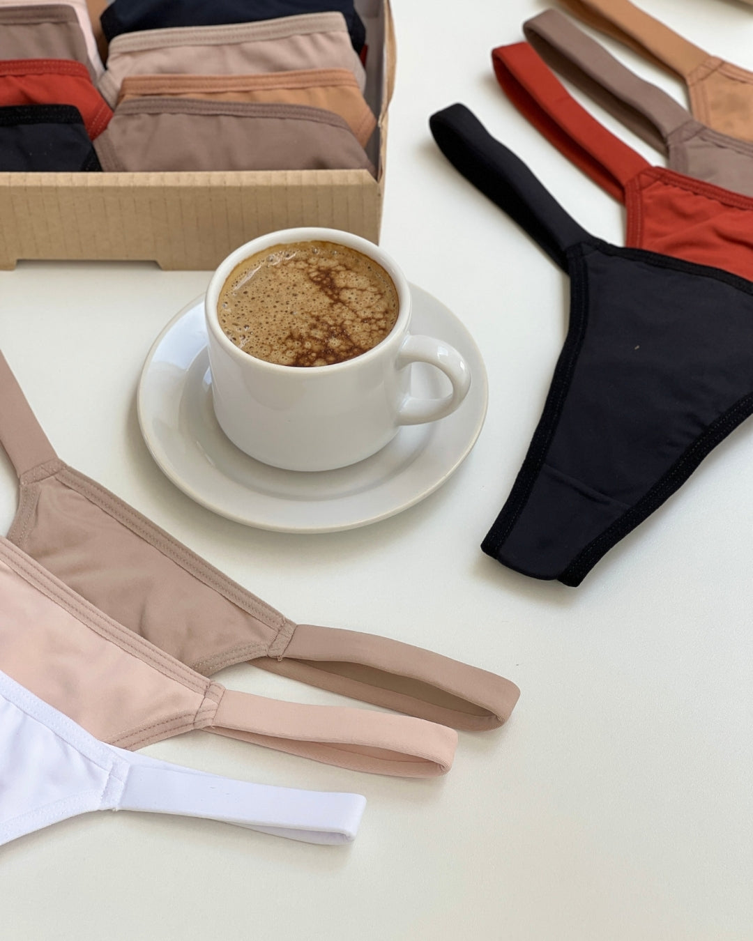 Combo Leve 5 e Pague 4 - Calcinhas Em Microfibra Les Crèmes