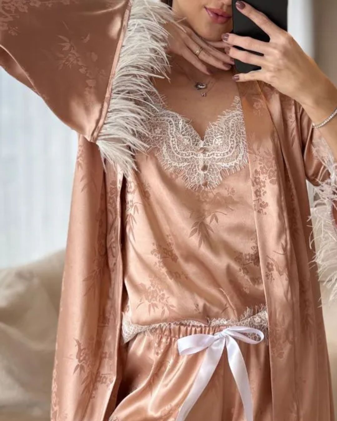 Conjunto Princess Rosé Baby-Doll e Robe em Cetim e Renda