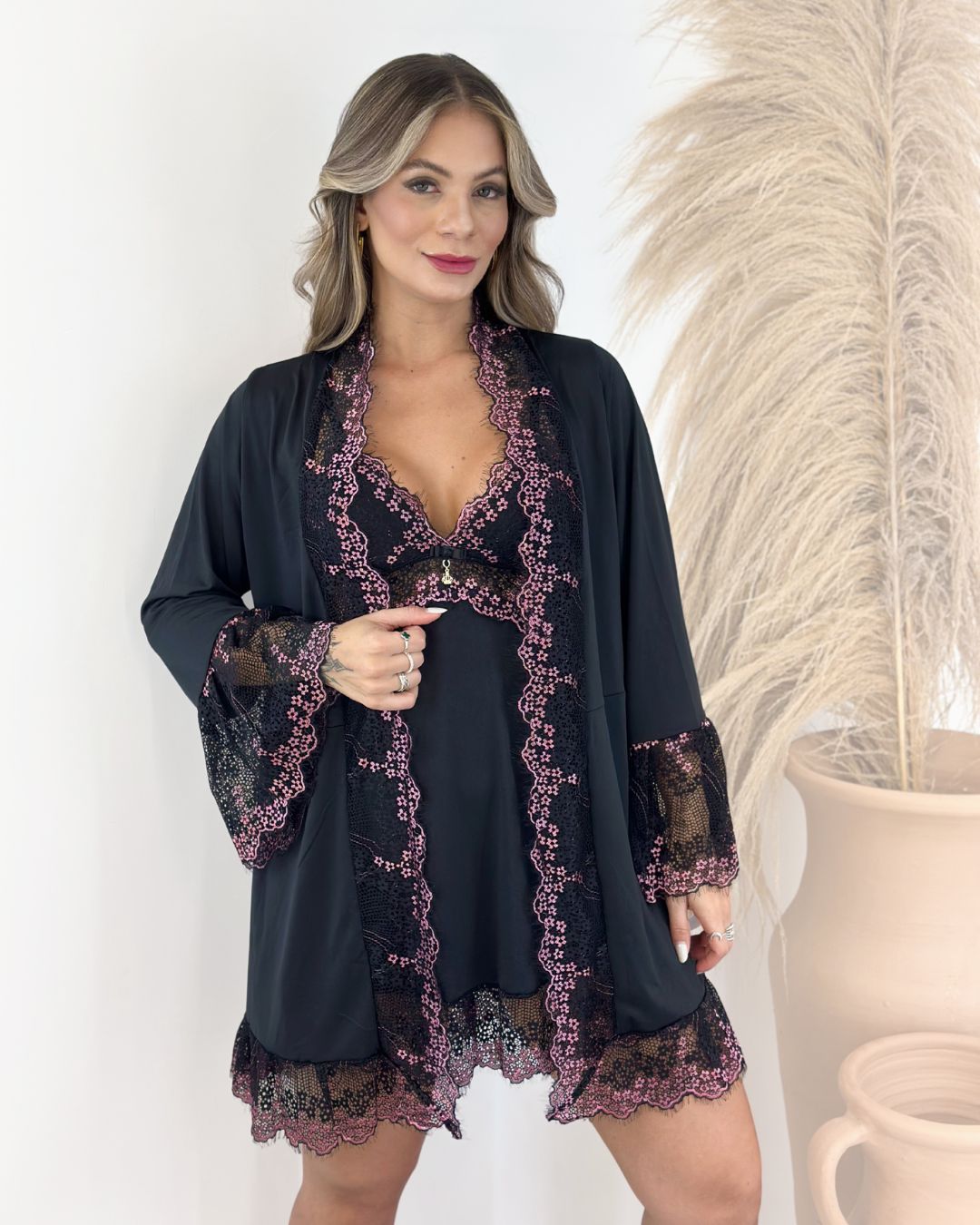 Conjunto La Vie Est Belle - Camisola + Robe e Calcinha